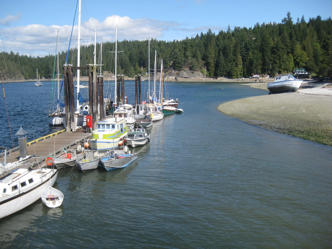 Mansons Landing旅游攻略图片