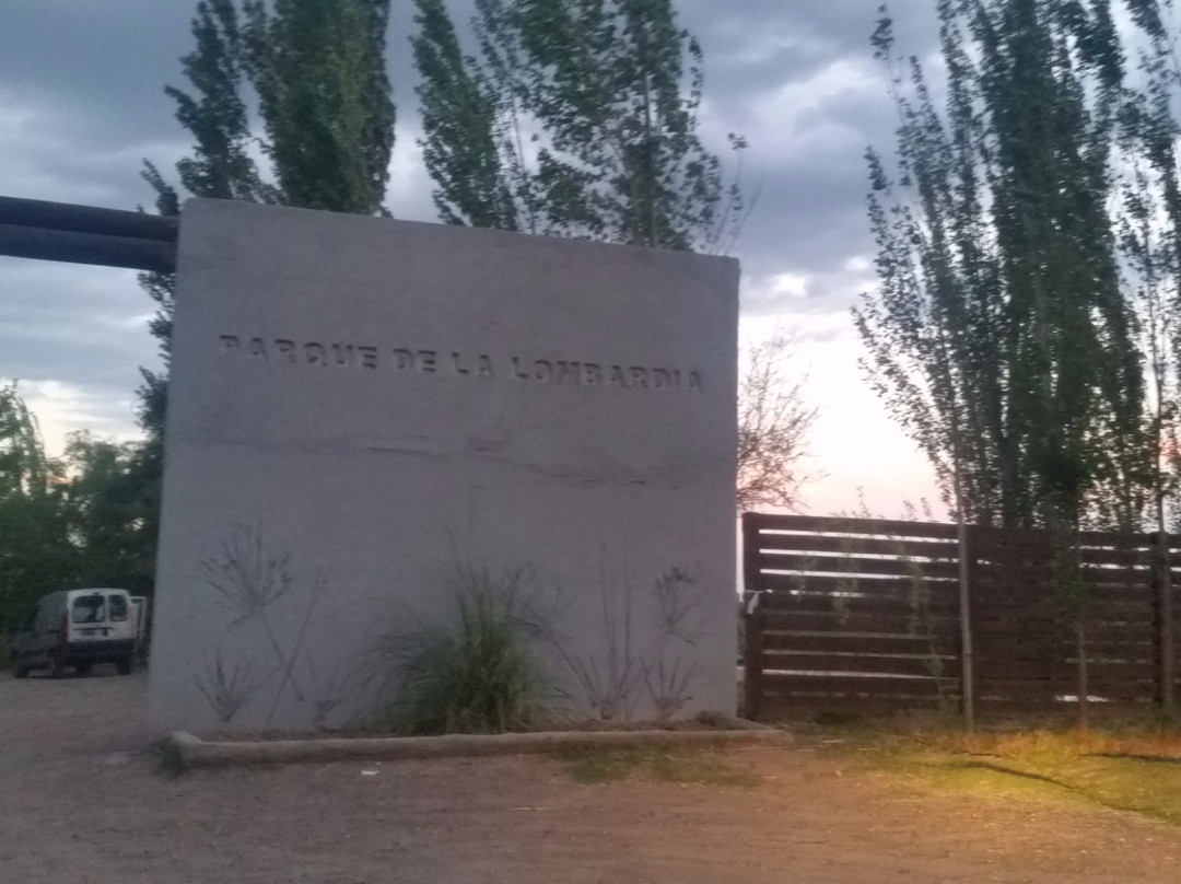 Parque de la Lombardia景点图片
