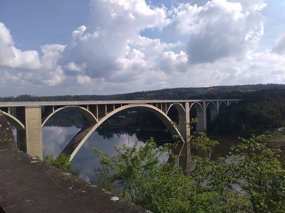 Podolsky Bridge景点图片