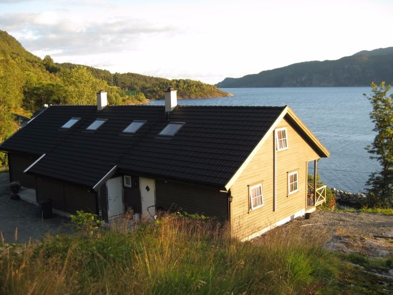 Dysja Fjordhytter