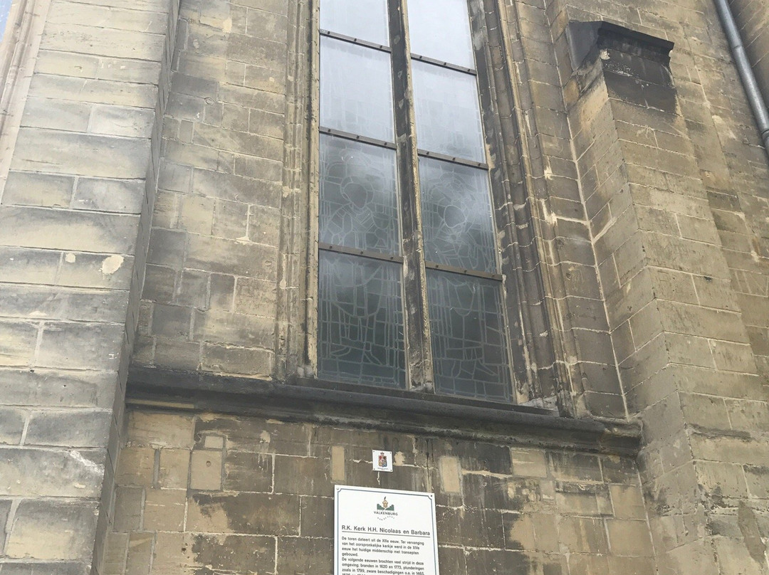 Oude Kerk H.H. Nicolaas en Barbarakerk-法肯堡必去景点