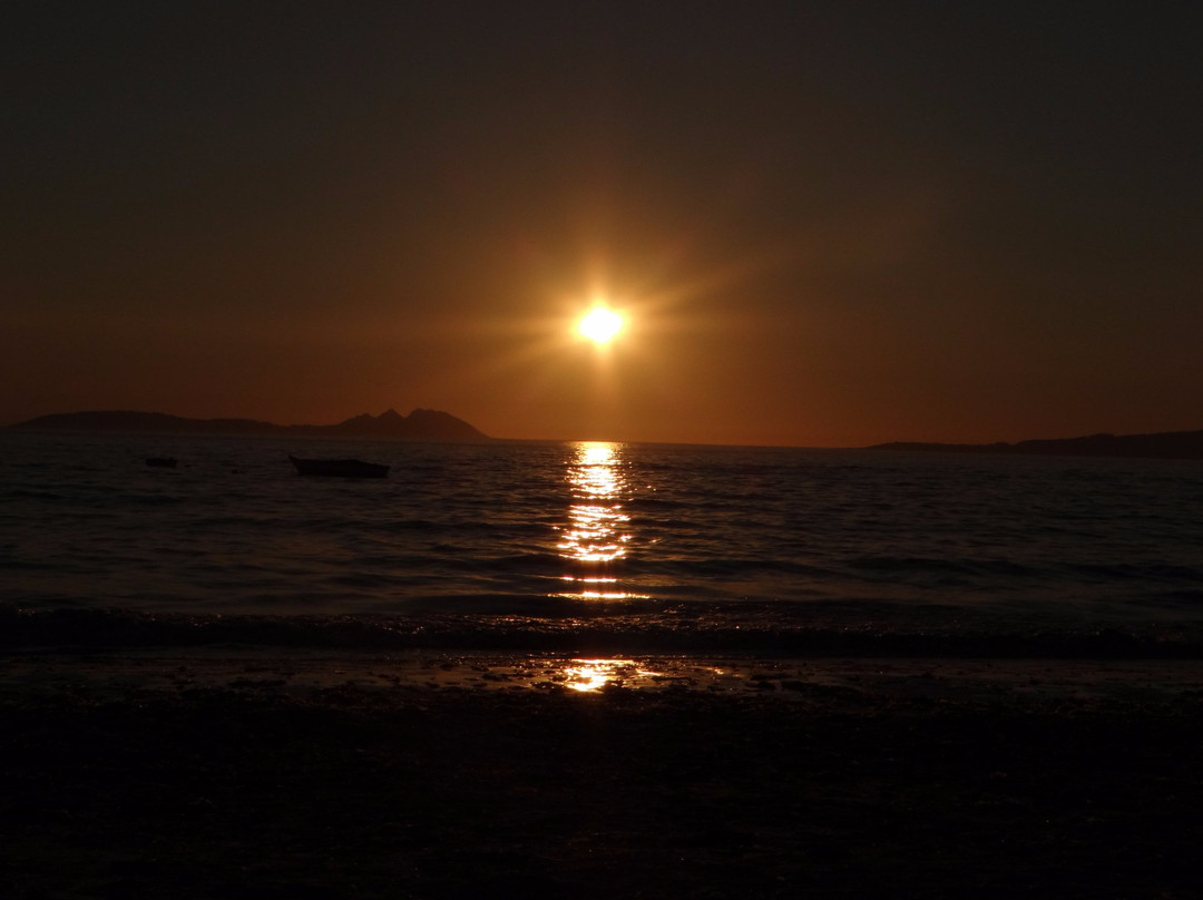 Praia da Fontaina景点图片