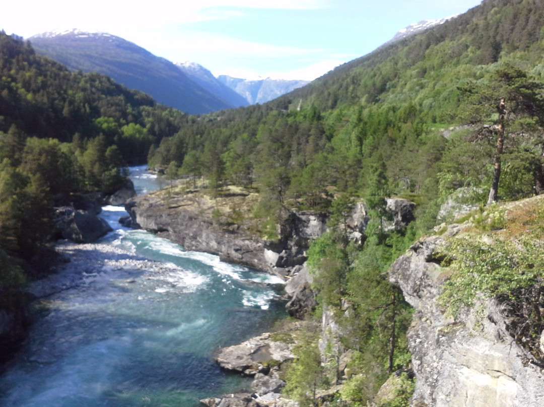 Vermafossen Waterfall景点图片