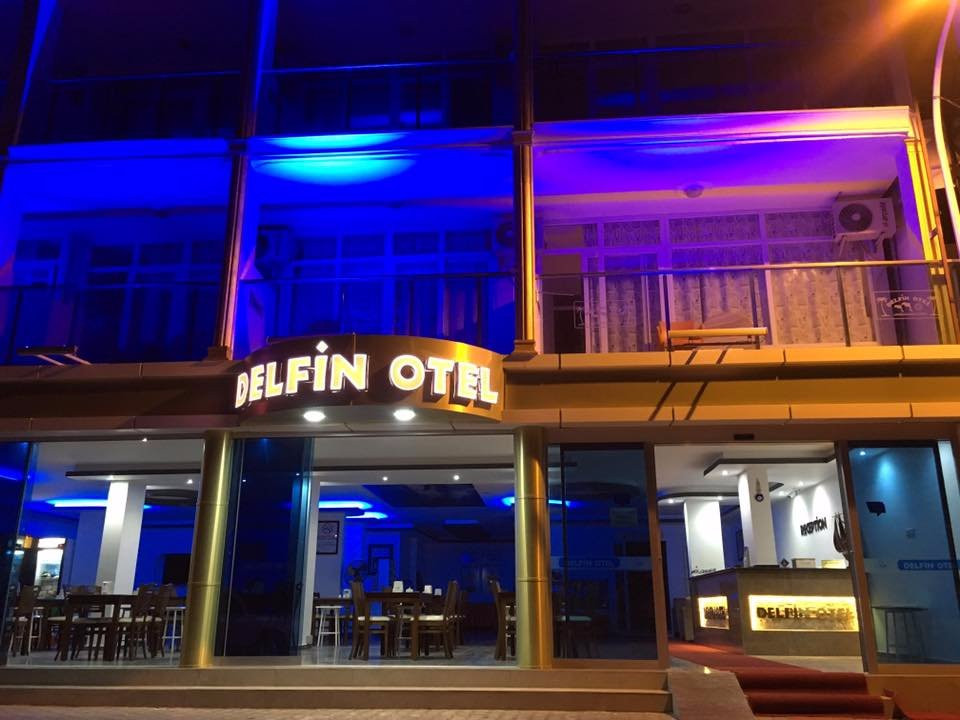 Delfin Otel