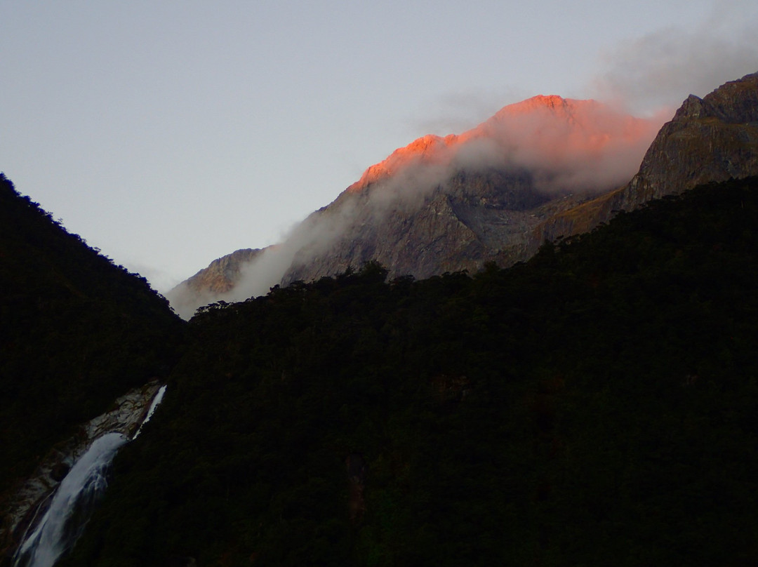 Humboldt Falls景点图片