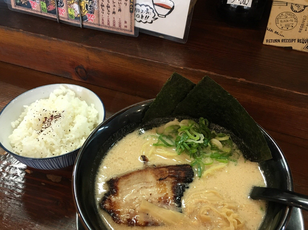 麺家りょうま 本堂