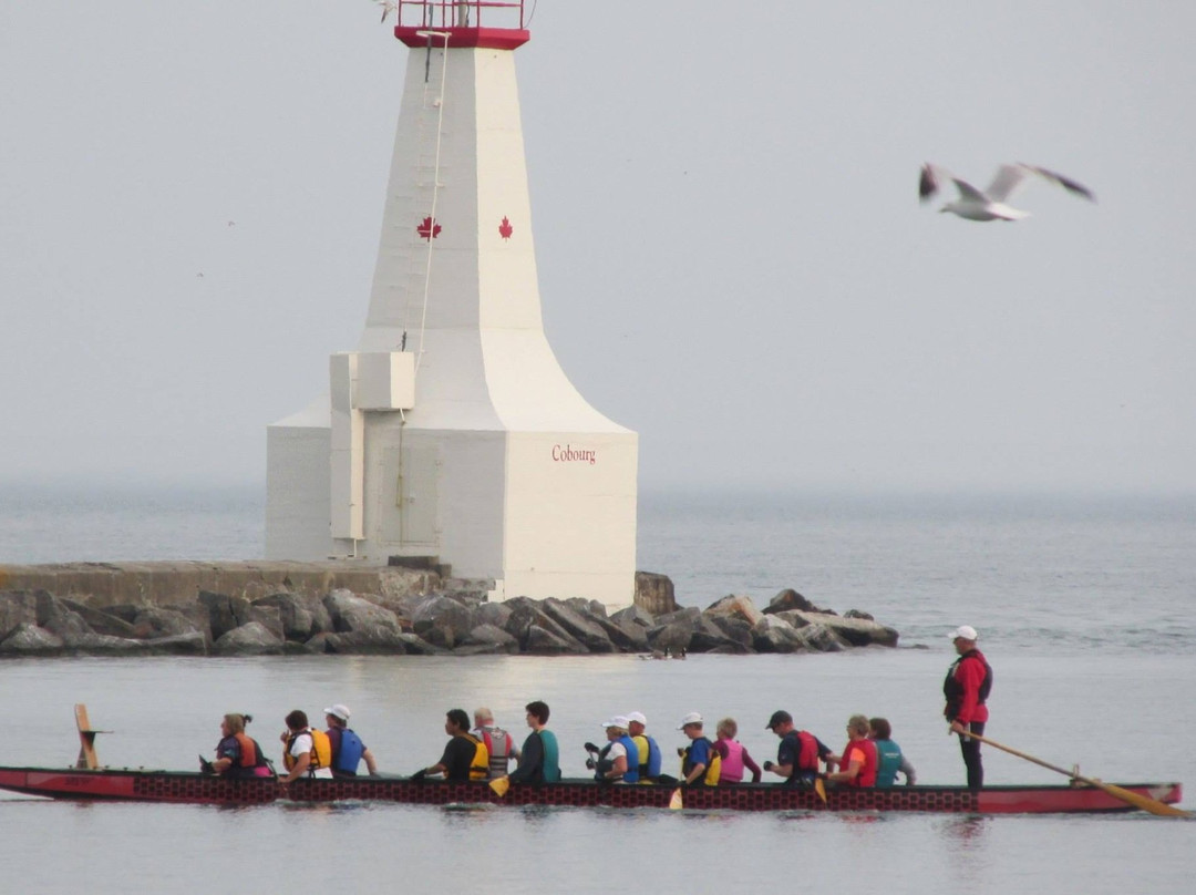 Cobourg East Pierhead Lighthouse-科堡必去景点