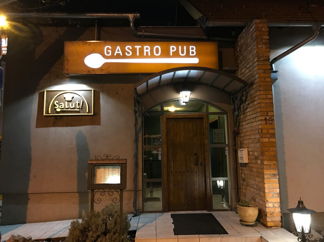 Salut! Gastro Pub