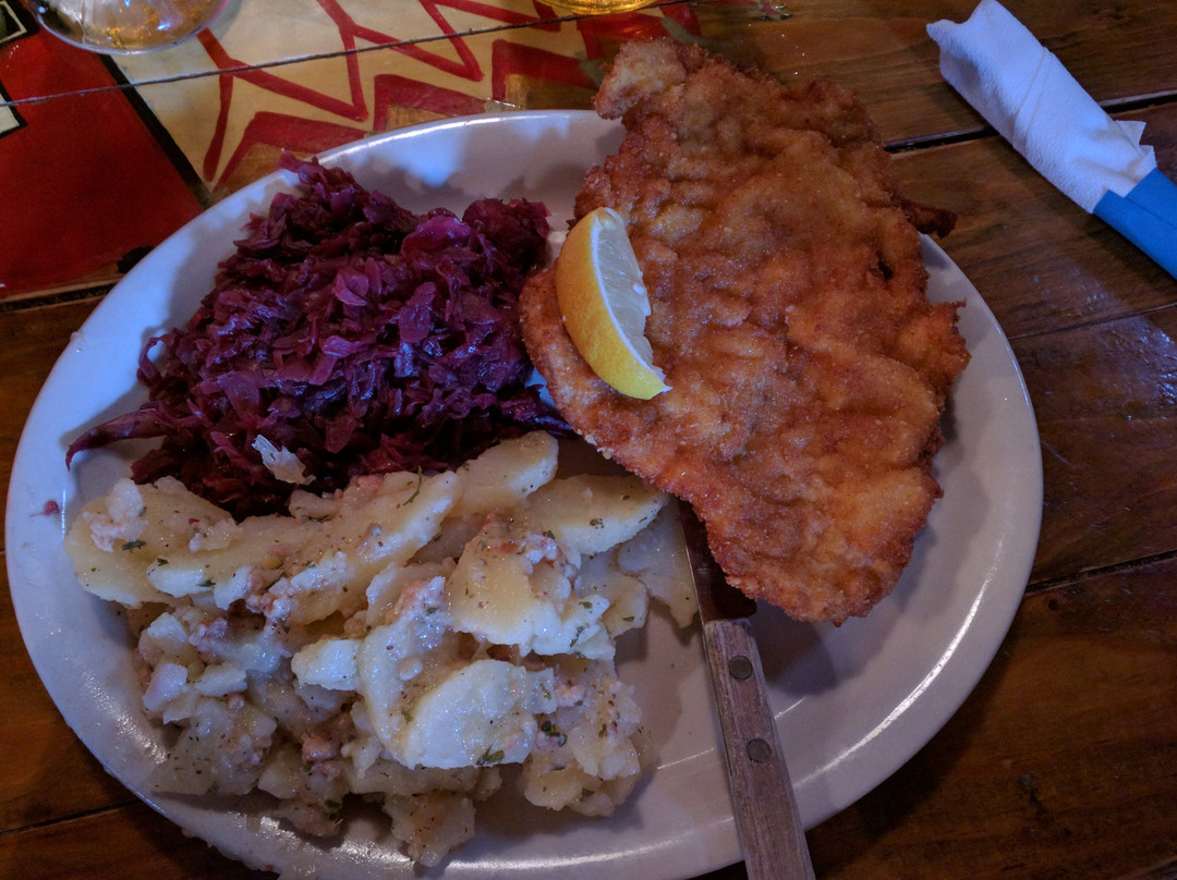 Bartlett餐馆和美食-The Walburg Restaurant