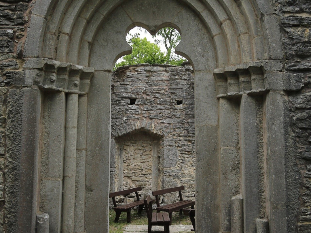 Elinghems Ödekyrka-哥特兰岛必去景点