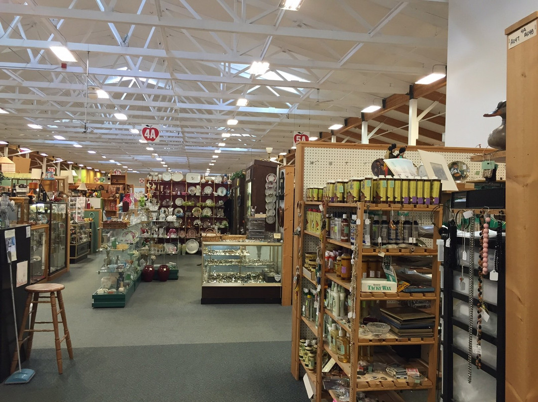 Apple Annie's Antique Gallery景点图片
