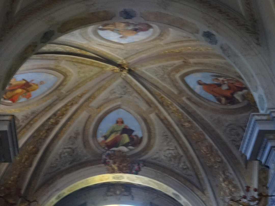 Duomo di Sant’Adalberto-科尔蒙斯必去景点