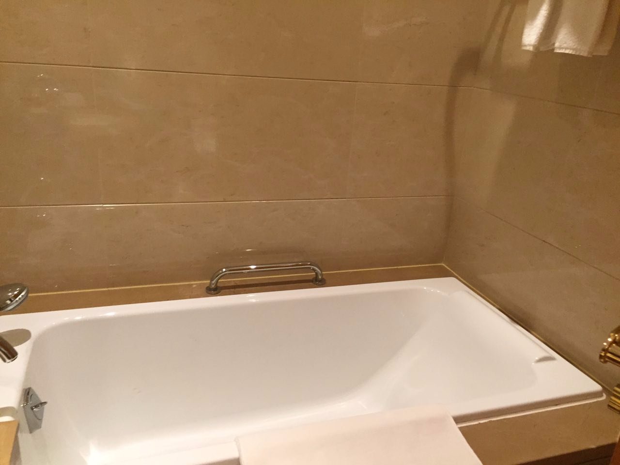 滨江国际大酒店-浴室