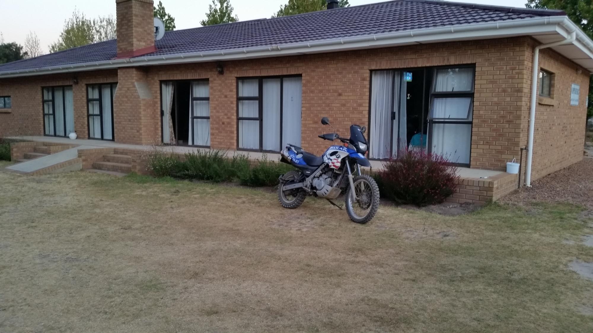 Oppi Berg Restaurant and Guesthouse-浴室