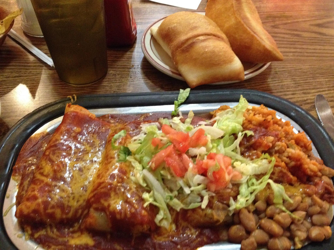 Mac's La Sierra Restaurant