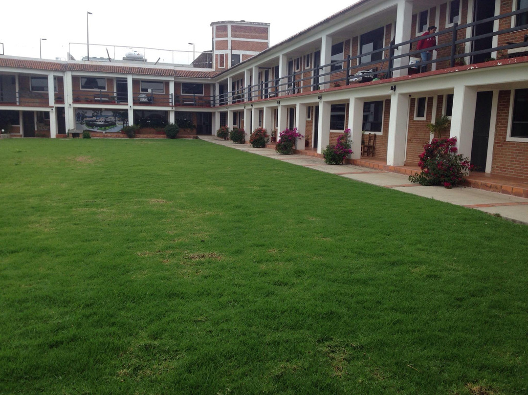 Hotel Los Sauces Villa del Carbon主图