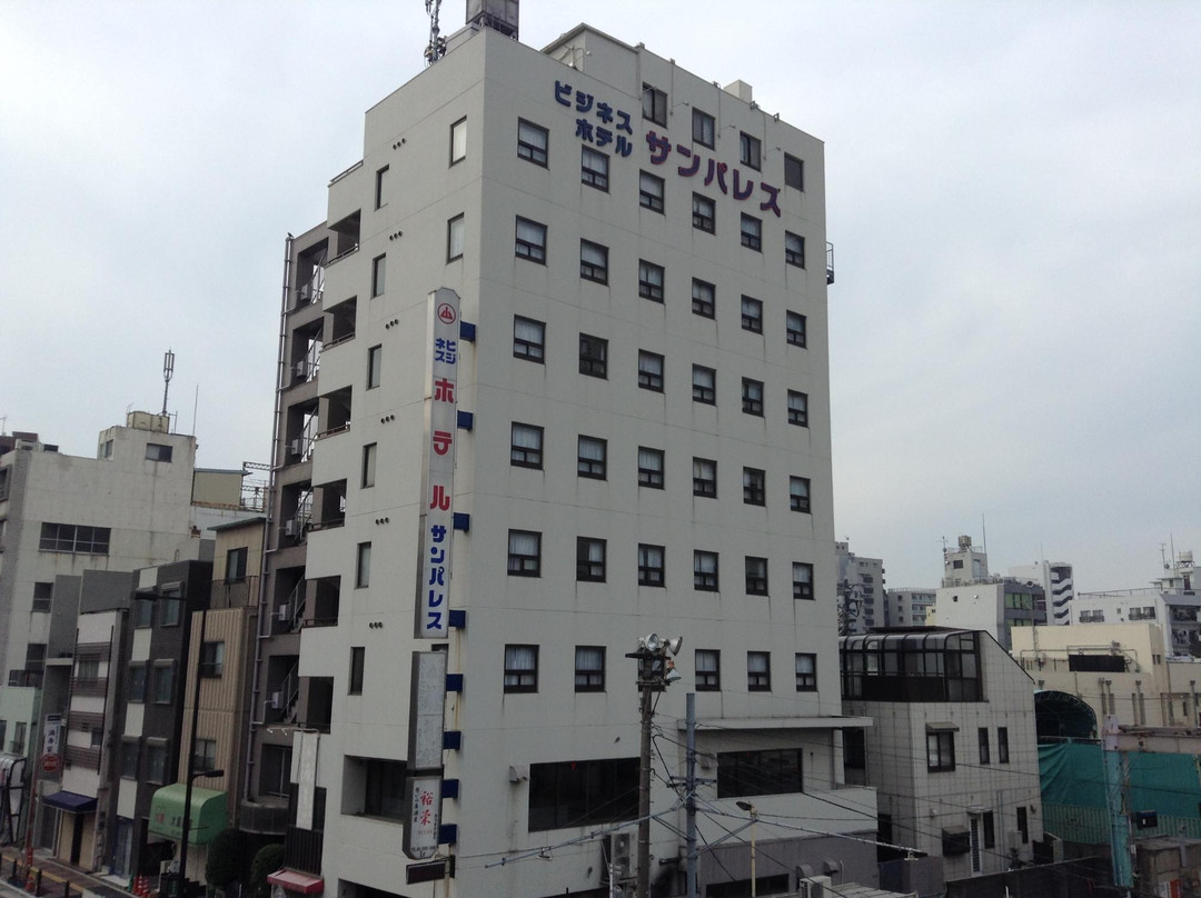 太阳皇宫酒店主图