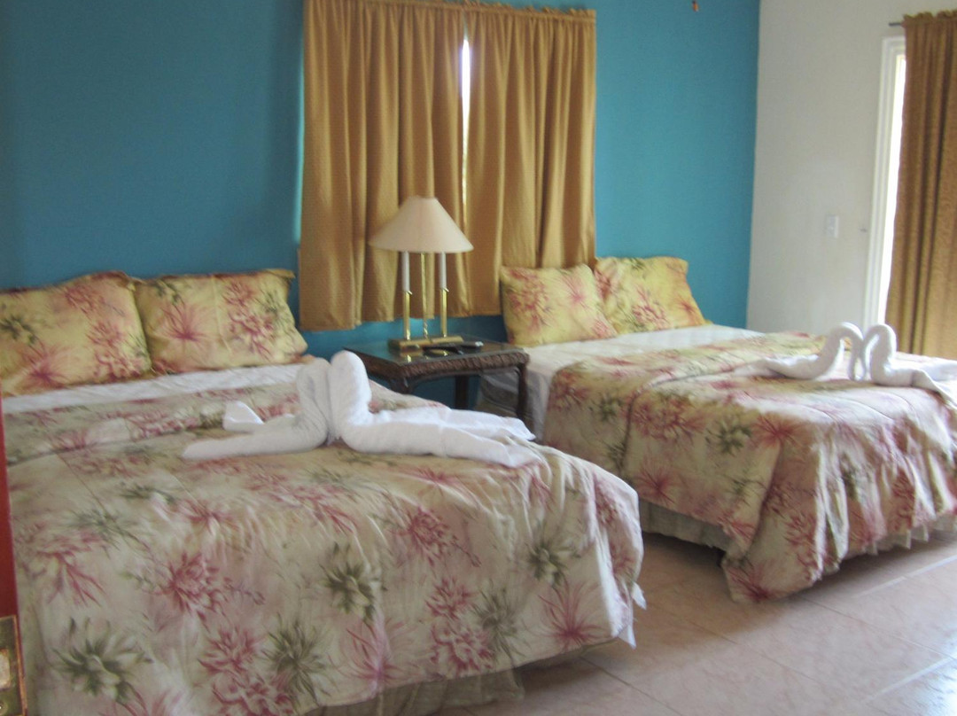 Uncle Mark Suites主图