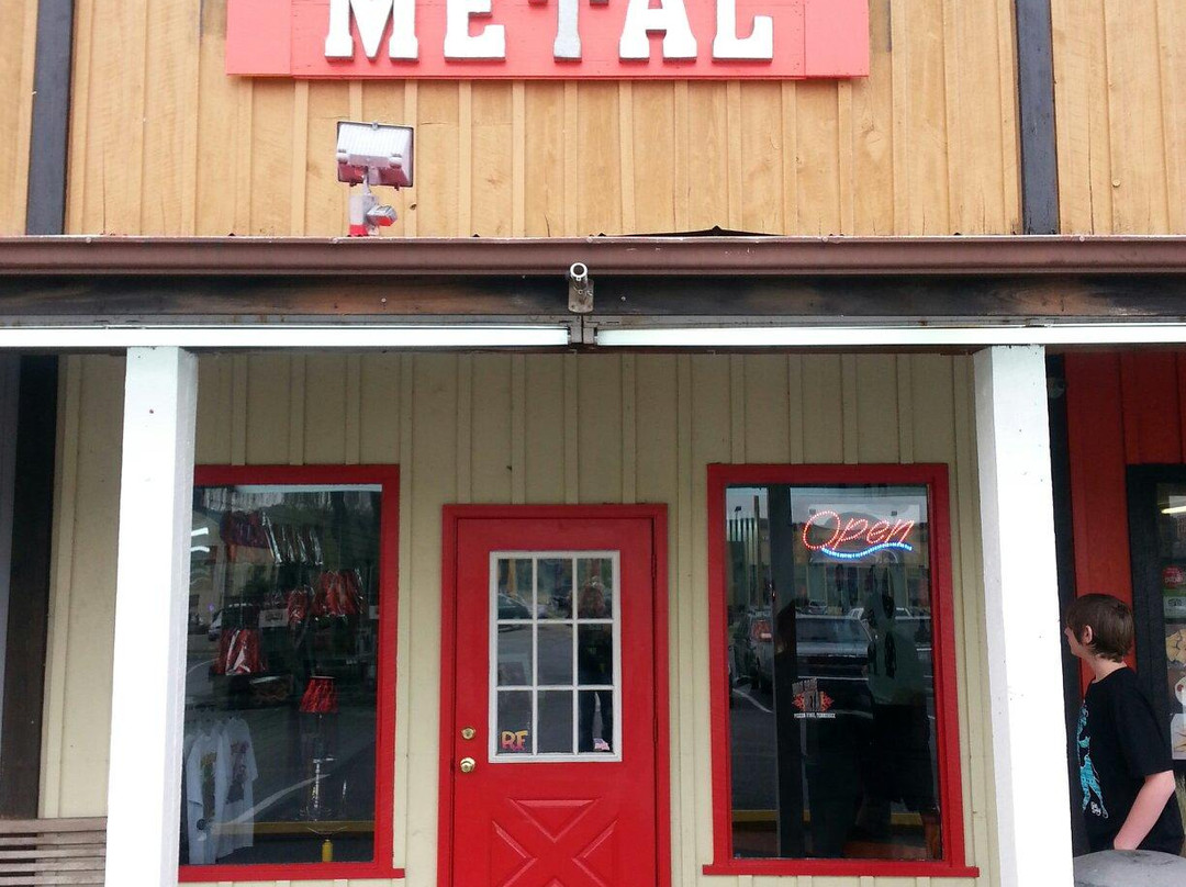 Man Cave Metal-皮金福奇必去景点