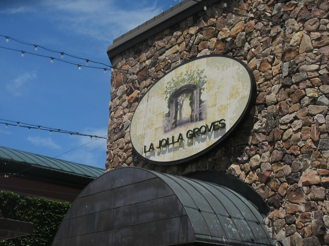 La Jolla Groves