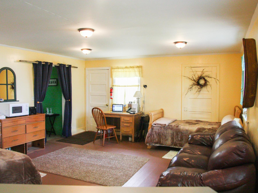 Silver Fin Lakefront Inn主图