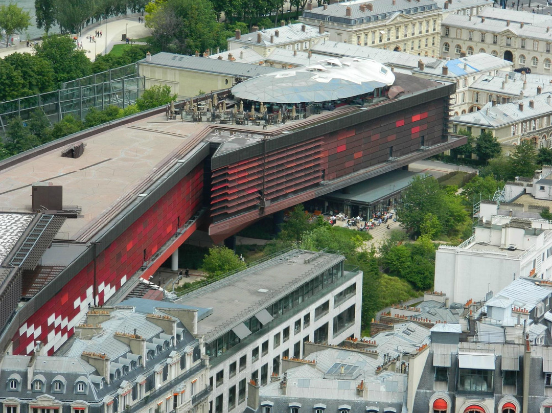 法国巴黎秋季沙龙-巴黎必去景点