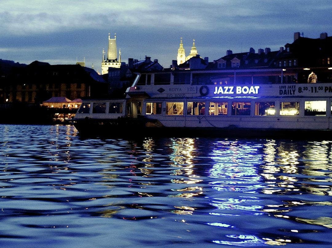 Jazz Boat景点图片
