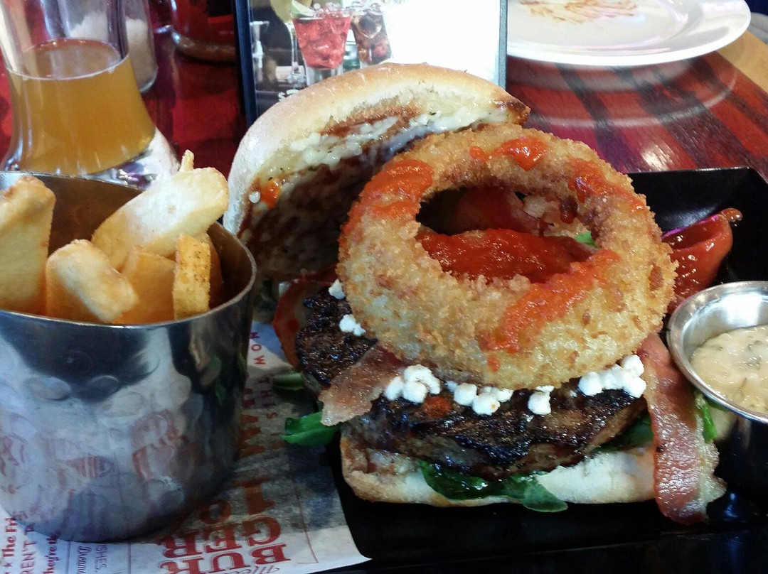 Red Robin Gourmet Burgers and Brews