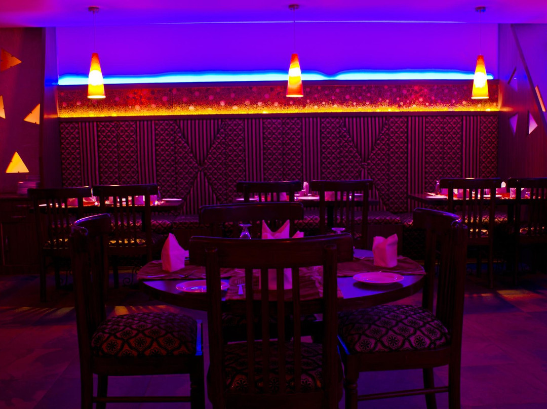 Hotel Pancham Continental主图