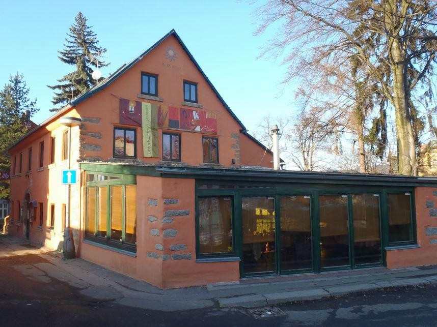 米莱尼姆阿帕提尼酒店