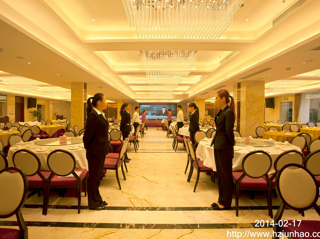 君豪大酒店主图