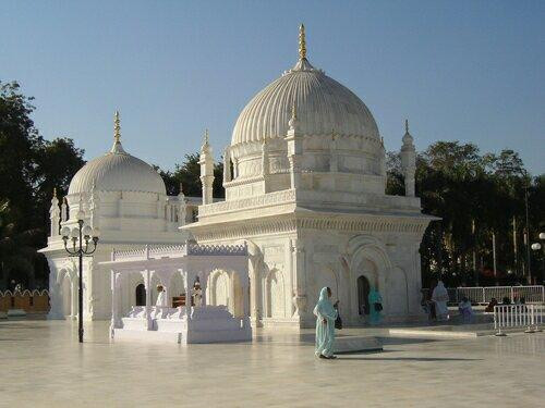Dargah-E-Hakimi景点图片