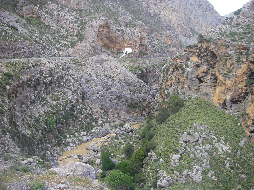Kotsifou Canyon-雷斯蒙必去景点