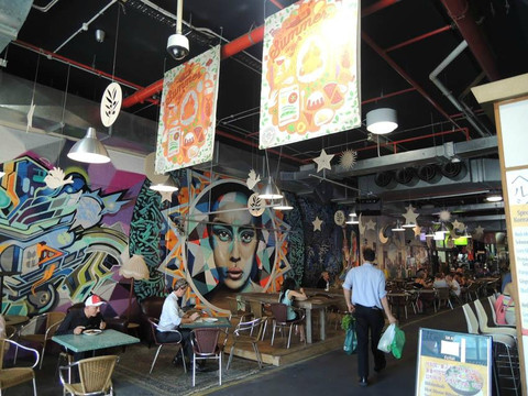 Yella Umbrella Walking Tours