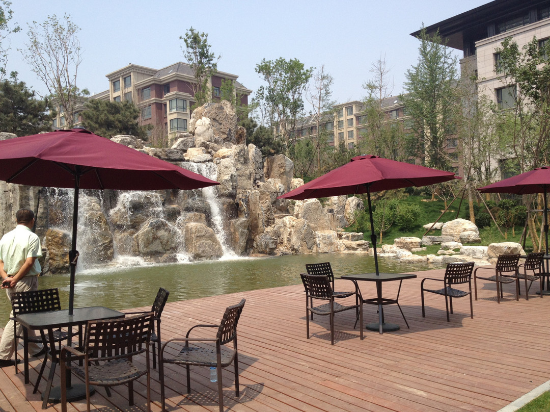 新绎七修酒店主图