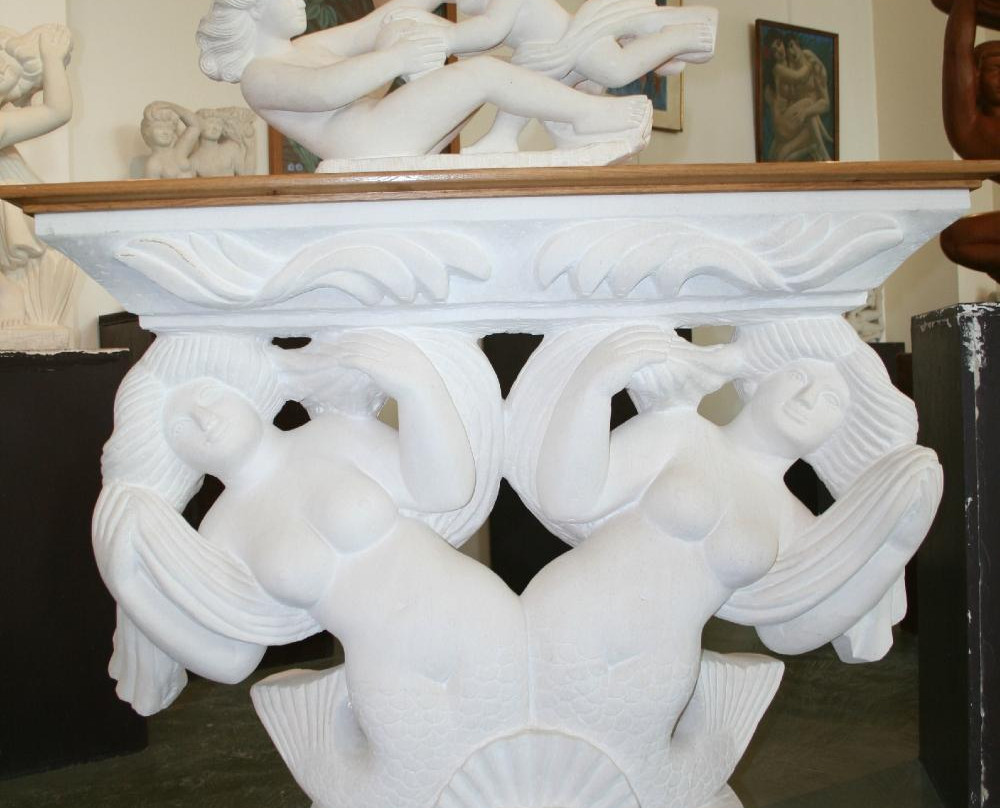 Musee Andre Deluol-Saint-Michel-en-l'Herm必去景点