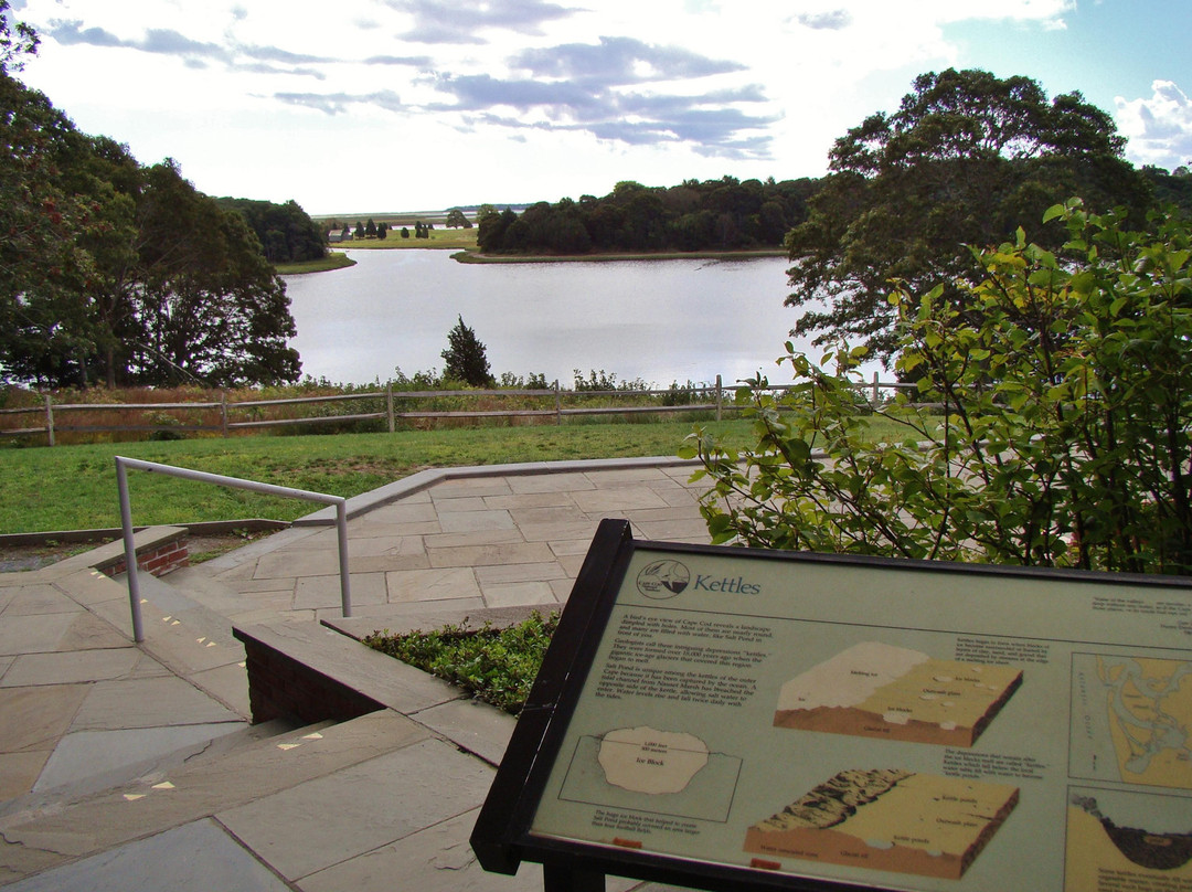 Salt Pond Visitor Center景点图片