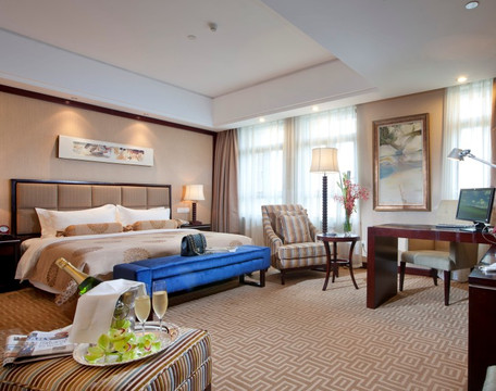 绿地御豪温泉酒店主图