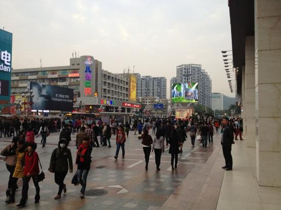 华强北路商业区-深圳市必去景点