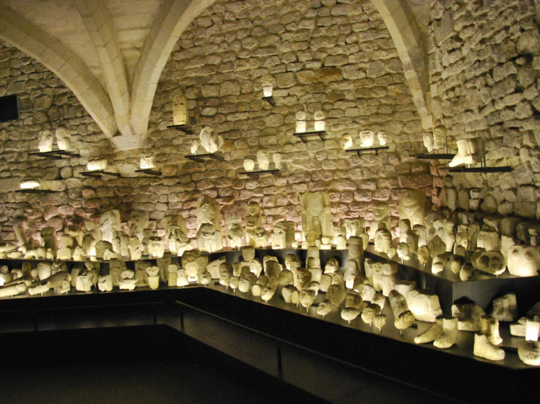 Musee d'Art et d'Archeologie-桑利斯必去景点