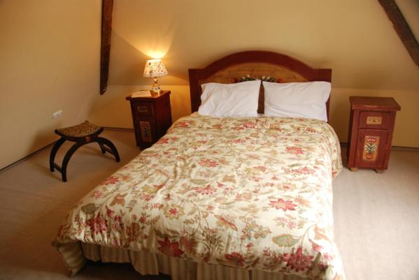 席塔德拉塞格萧拉酒店-客卧