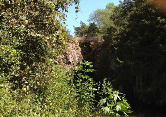 Devil's Gulch-Garretson必去景点