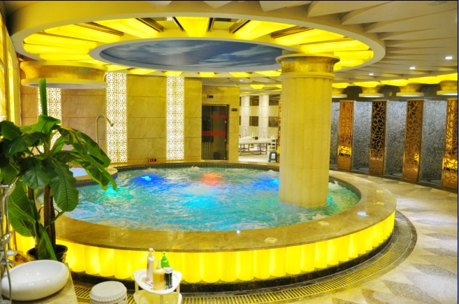 瑞洲大酒店主图