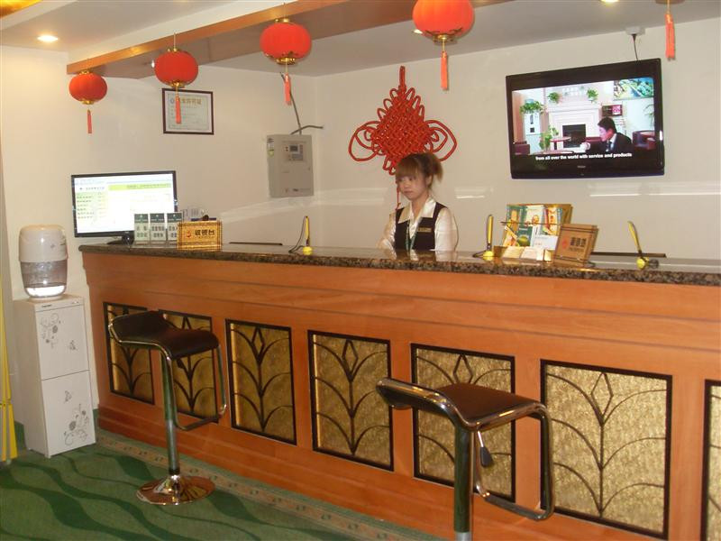 格林豪泰兰州张掖路步行街快捷酒店主图