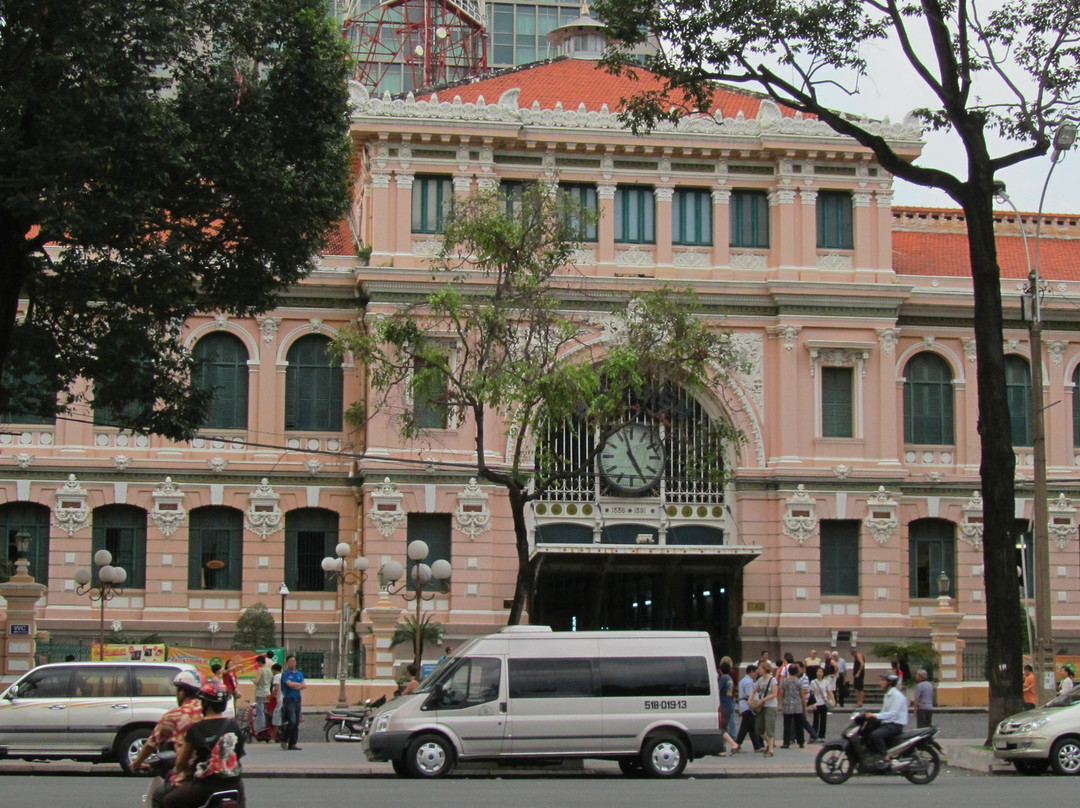 胡志明巿中央邮局-胡志明市必去景点