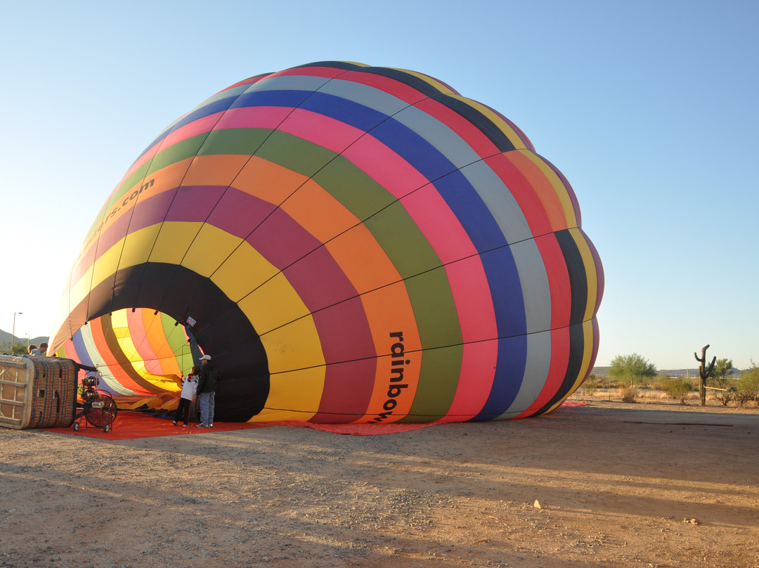 Rainbow Ryders Hot Air Balloon Ride Co.-格兰岱尔必去景点