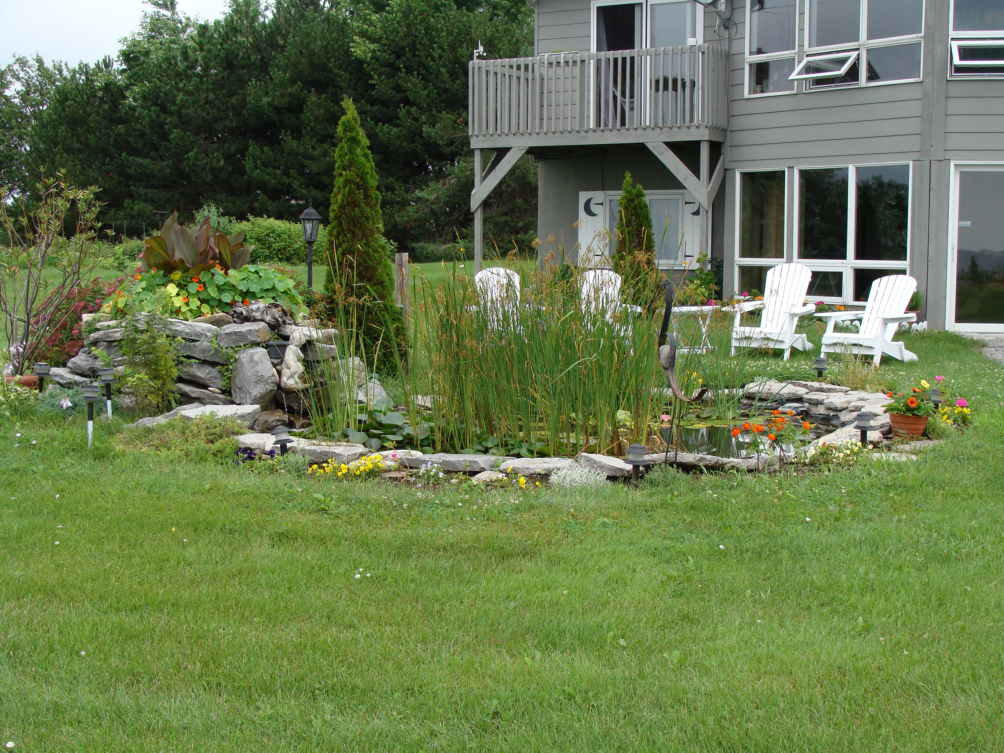 Moonlight on the Lake B&B-官方