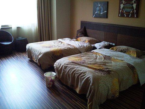 爱尊客连锁酒店(乳山店)主图