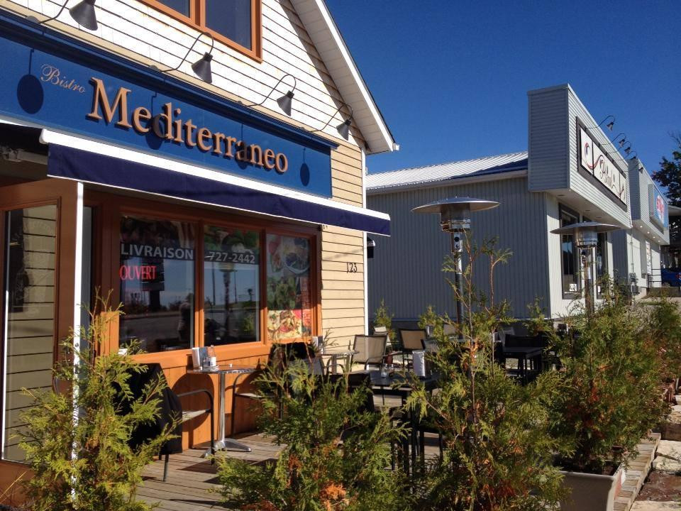 Amos餐馆和美食-Bistro Mediterraneo