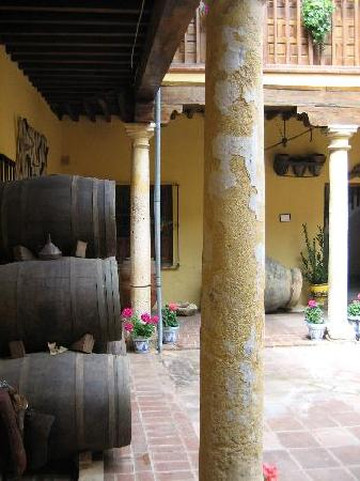 Antigua Bodega La Sangre-隆达必去景点